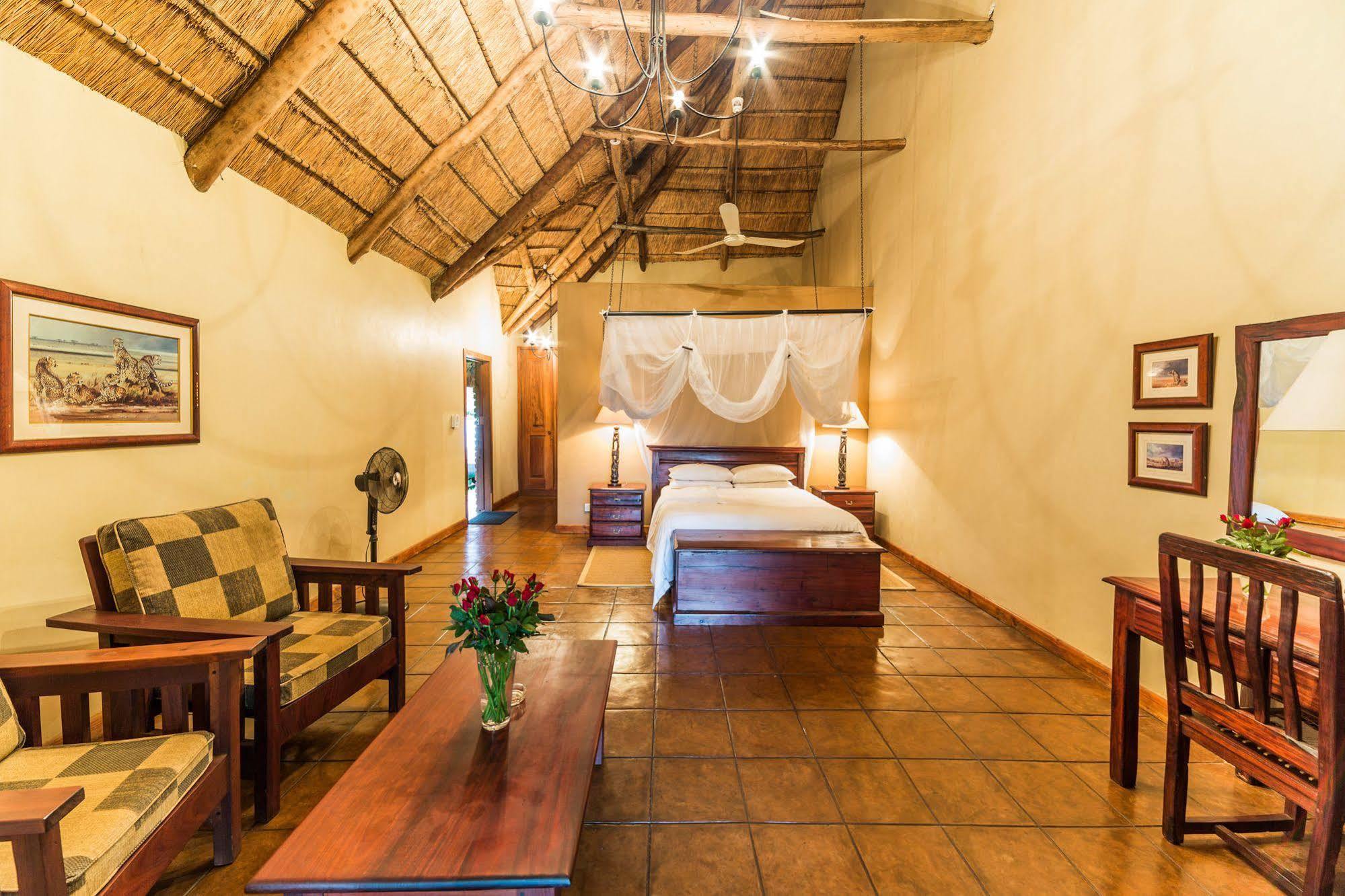 Kumbali Country Lodge 利隆圭 外观 照片