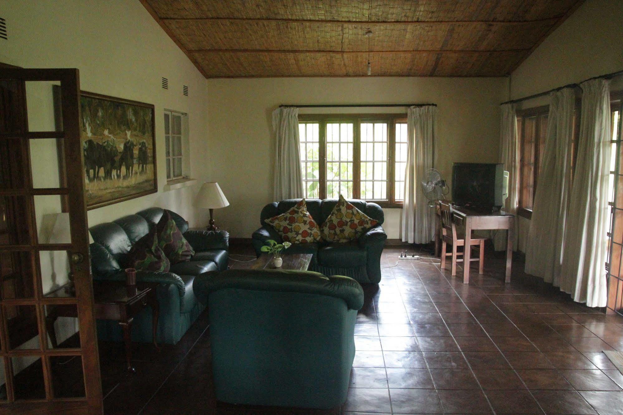 Kumbali Country Lodge 利隆圭 外观 照片