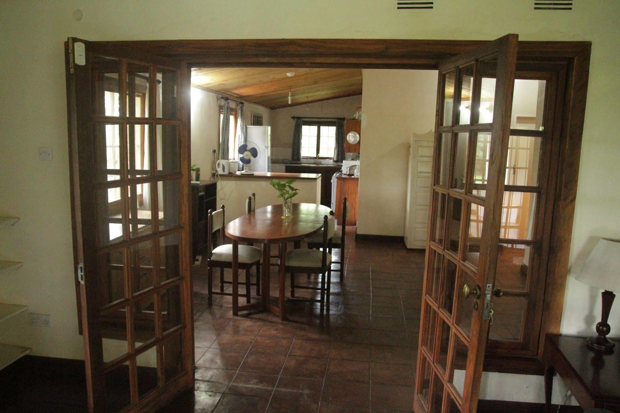 Kumbali Country Lodge 利隆圭 外观 照片